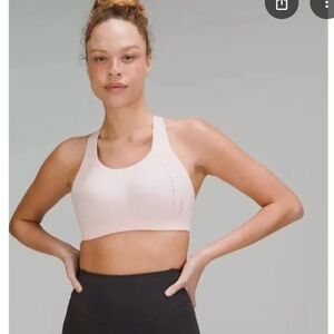 Seamless Gorgeous Pale Pink Bra 🎀